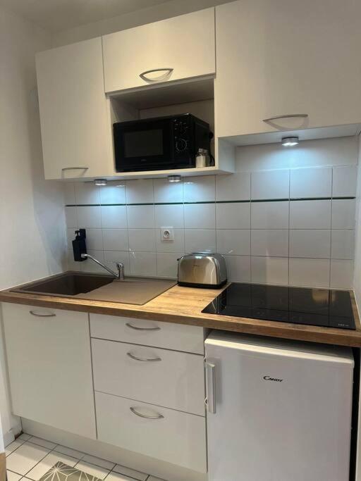 Appartement Neuf Entierement Equipe Proche Centre Amiens Exterior foto